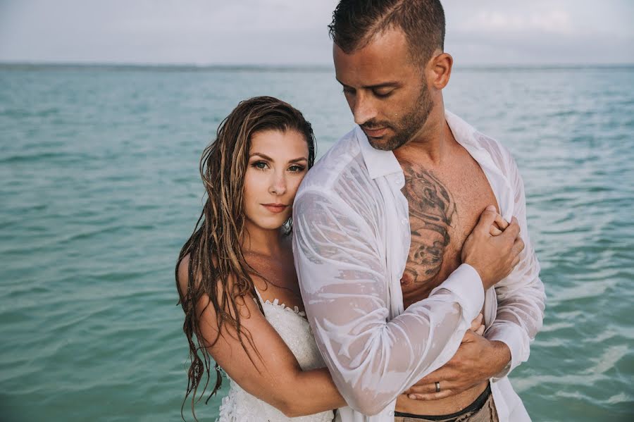 Fotógrafo de bodas Severine Guyon (loveandsea). Foto del 12 de enero 2020