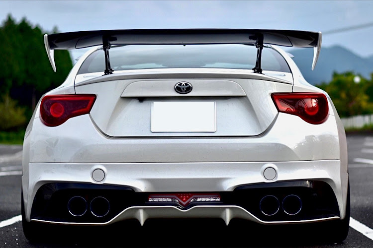 86のあなたのボンネットは？・PickUpCars2023・ナイトモード撮影・あなたのテールは？・スパークプラグ交換に関するカスタム事例の投稿画像4枚目