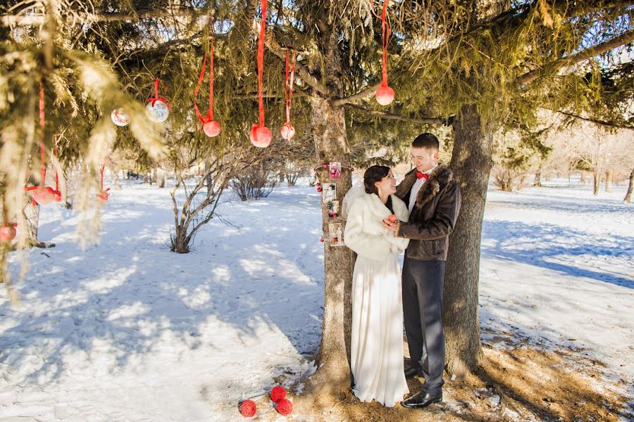 Fotógrafo de bodas Oksana Ladygina (oxanaladygina). Foto del 25 de marzo 2014