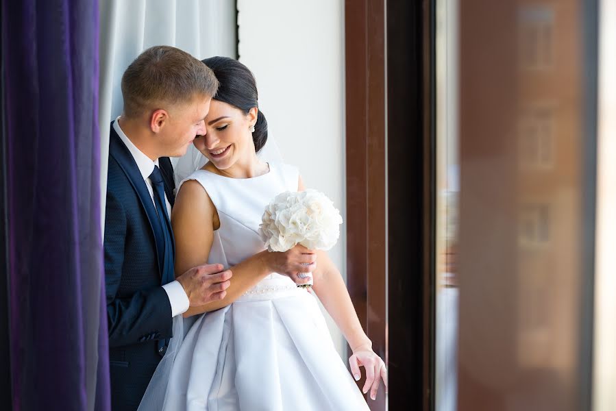 Fotógrafo de bodas Vitaliy Antonov (vitaly). Foto del 16 de enero 2017