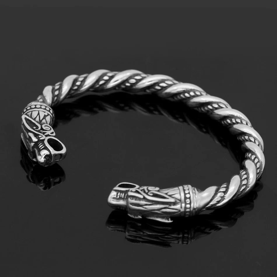 Pulsera chapada en plata de cobre para hombre Elegancia y estilo con este brazalete masculino, perfecto para cualquier ocasión, duradero y atractivo.