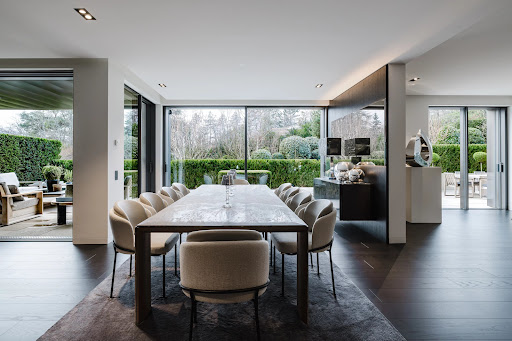 Apartment with terrace and pool 5