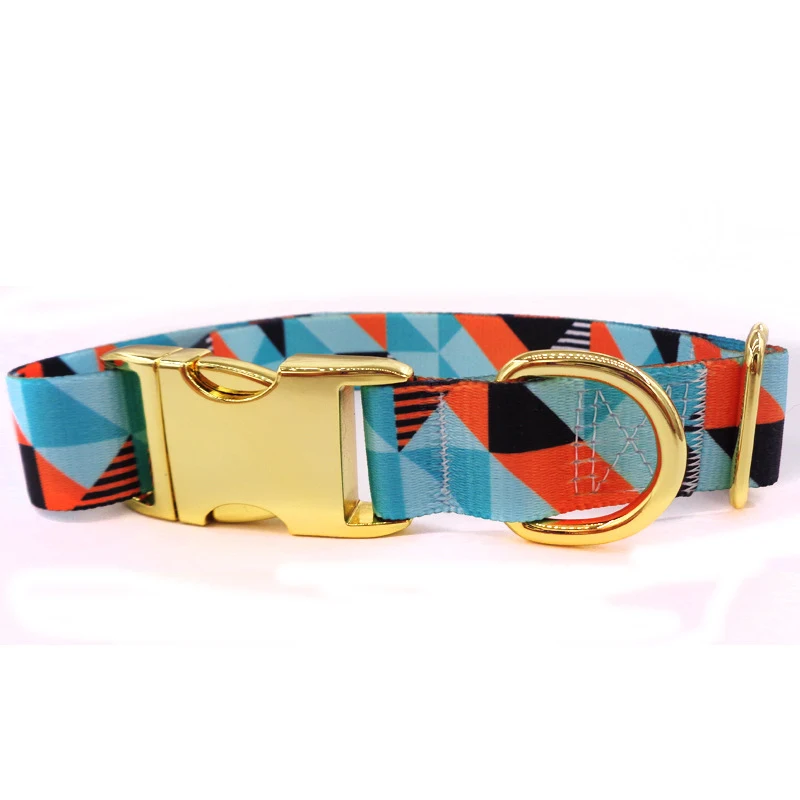Title 5, Collar Dorado con Hebilla y Letras para Perro ...