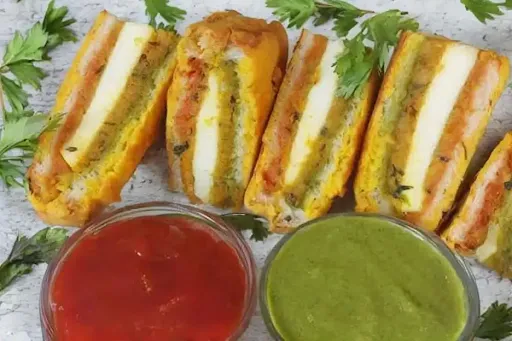 Paneer Bread Pakoda