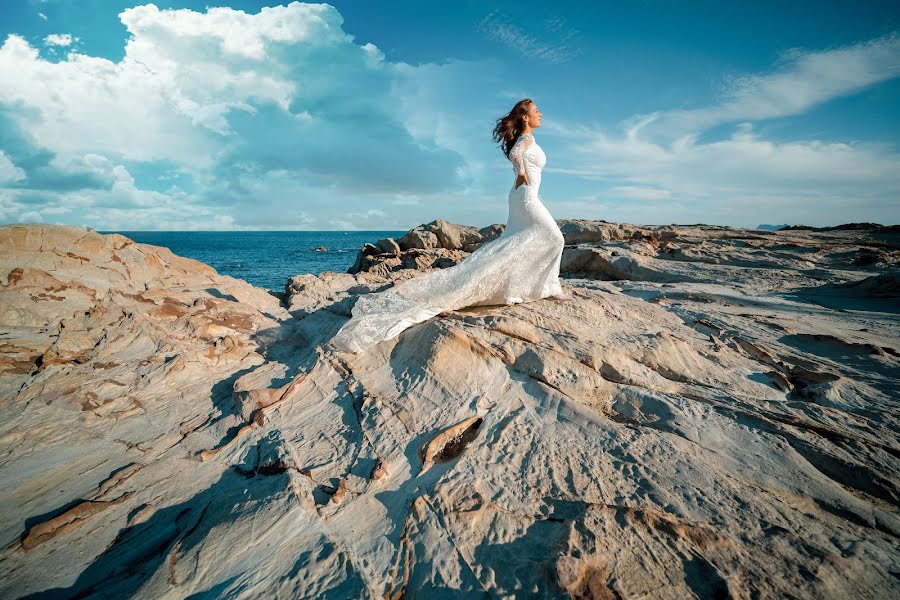 Fotógrafo de bodas Aleksey Titov (titovalesha). Foto del 1 de noviembre 2018