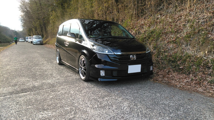 ステップワゴンのroviさんが投稿したカスタム事例の投稿画像3枚目