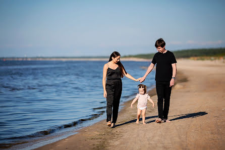 Wedding photographer Elena Yurshina (elyur). Photo of 17 November 2021