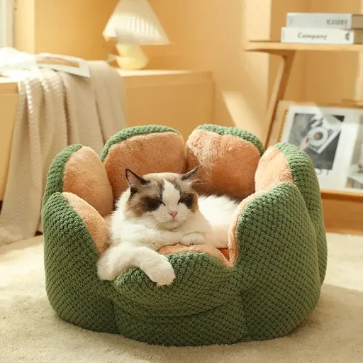 Cat Bed Petal-shaped Dog Beds Kennel Winter Warm Kitten House Soft Plush Round Basket Fluffy Puppy Cushion Mat Pet Suppi