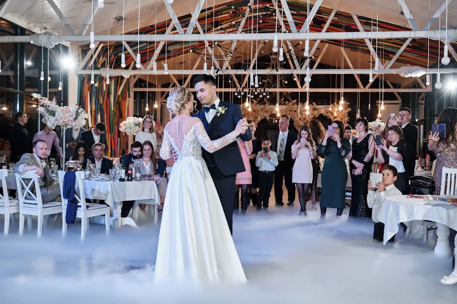 Wedding photographer Pavel Scherbakov (pavelborn). Photo of 23 February 2020