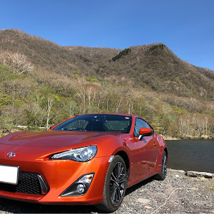 86