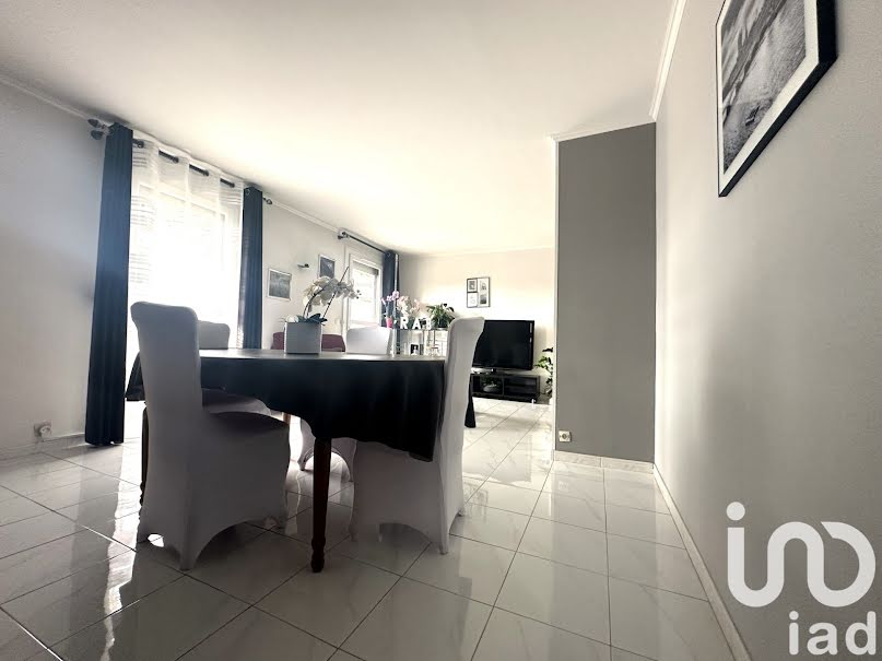 Vente appartement 5 pièces 95 m² à Les Mureaux (78130), 185 000 €