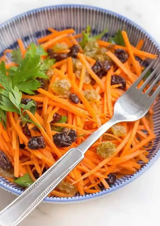 Carrot Raisin Salad