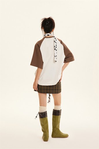 Title 13, Mens short sleeve t-shirt featuring an animal ...