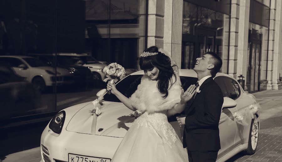 Nhiếp ảnh gia ảnh cưới Aleksandr Sotnikov (sotnikovpro). Ảnh của 5 tháng 6 2017