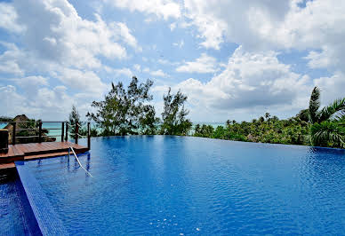 Apartment with terrace and pool 5