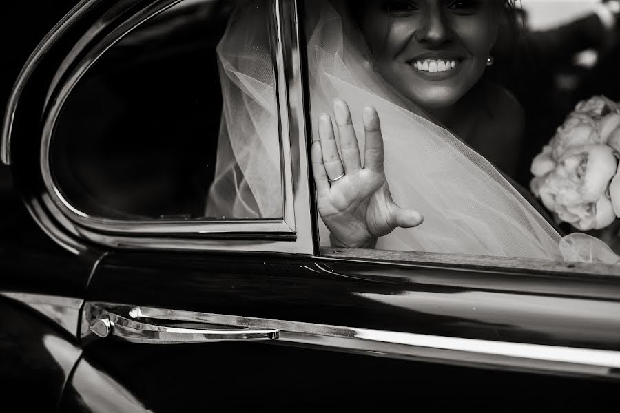 Fotografo di matrimoni Anna Peklova (annapeklova). Foto del 5 novembre 2018