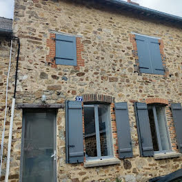 maison à Montsûrs (53)