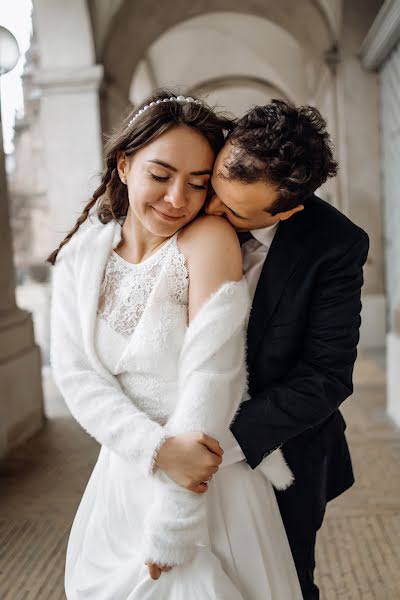 शादी का फोटोग्राफर Serg Karlsson (z62z3xj)। मार्च 7 2022 का फोटो
