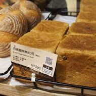 吳寶春麥方店