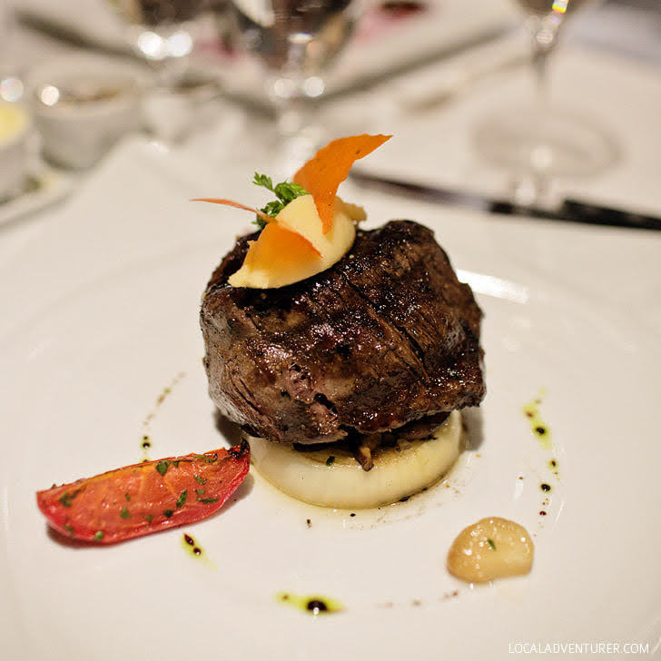 11 Reasons Why You Should Go on A Cruise (w/ Carnival Miracle).