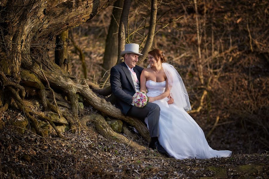 Fotografo di matrimoni Petr Čoček (4eyes). Foto del 23 febbraio 2019