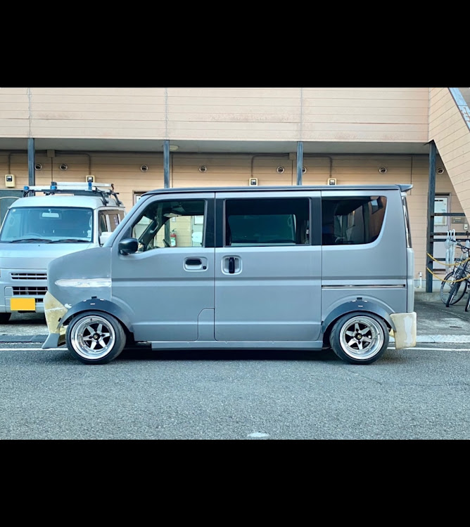 エブリイワゴンのリメイク中・DIY・FRP・お仲間さんに感謝です・嘘つきはダメですに関するカスタム事例の投稿画像6枚目