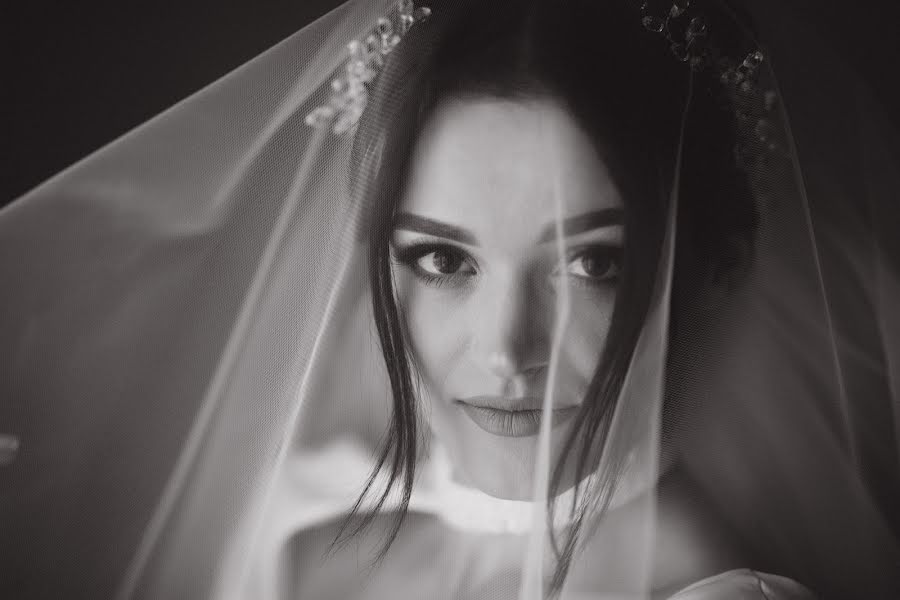 Wedding photographer Dmitriy Lavrov (lavrovdima). Photo of 1 March 2021