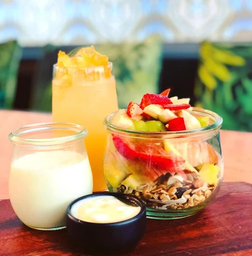 Vanilla Custard Muesli In A Jar