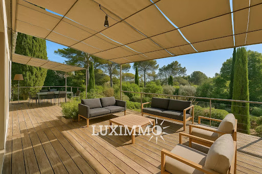 Villa avec piscine 2