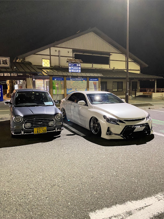マークXの三連休初日はツーリング日和👍・ドライブ・潮見坂道の駅・イデアルエアサス・エアサスに60万もかけるんですか？wwとTwitterで引用RTされた人と繋がりたいに関するカスタム事例の投稿画像1枚目