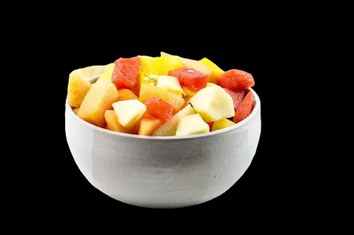 Detoxifying Watermelon Banana Pineapple, Apple And Papaya Fruit Bowl