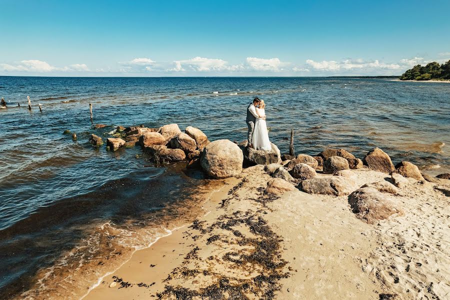 Bröllopsfotograf Edgars Kalniņš (edgarskalnins). Foto av 27 september 2022