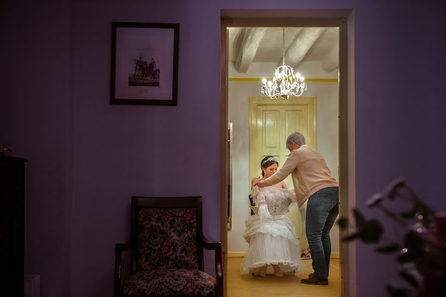 Wedding photographer Miguel Angel Muniesa (muniesa). Photo of 21 June 2019