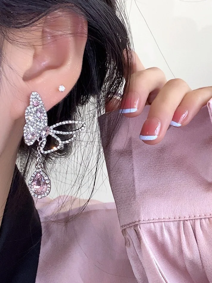 Lichtgewicht luxe oorbellen, minderheidsontwerp, zoete en coole stijl, ideaal om je dagelijkse look op te fleuren.
