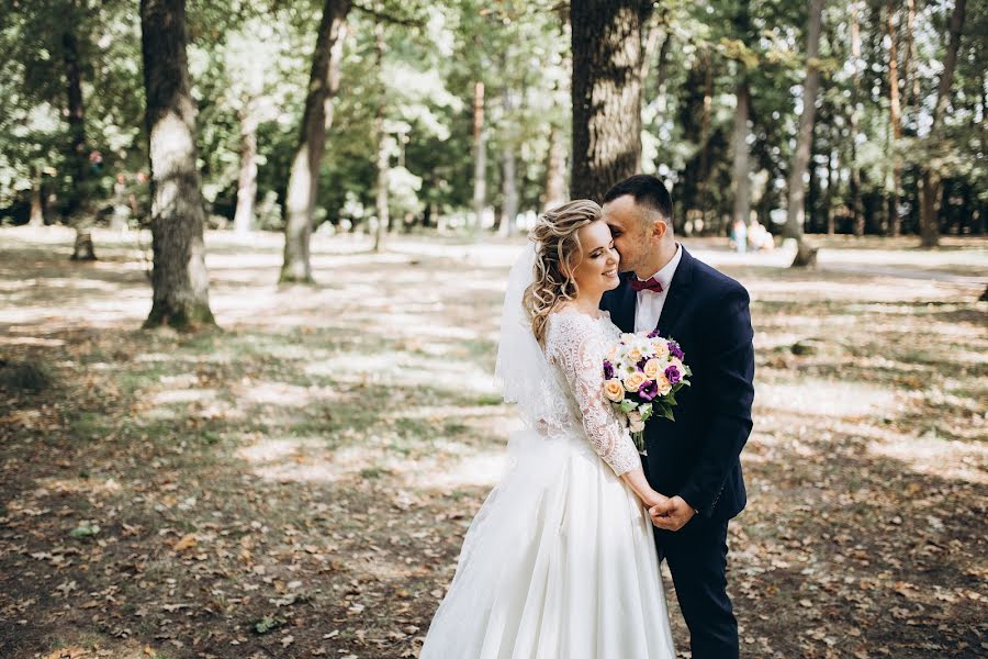 शादी का फोटोग्राफर Sergey Zhuk (serhiyzhuk)। अप्रैल 10 2019 का फोटो