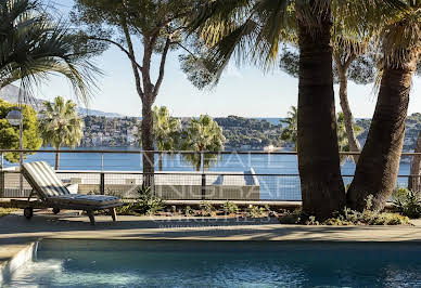 Villa avec piscine et jardin 4