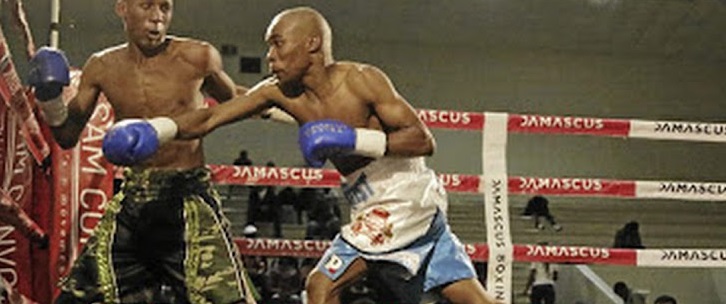 Zolile Miya, on the right, to contend for the Gauteng flyweight title.