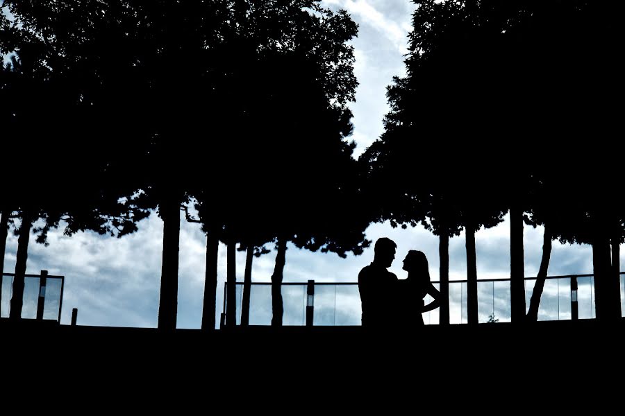 Fotógrafo de casamento Yuliya Dubovickaya (dubov1987). Foto de 6 de agosto 2018