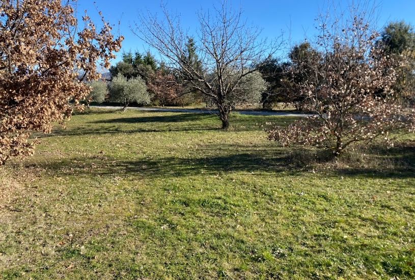  Vente Terrain à bâtir - 850m² à Saint-Michel-l'Observatoire (04870) 