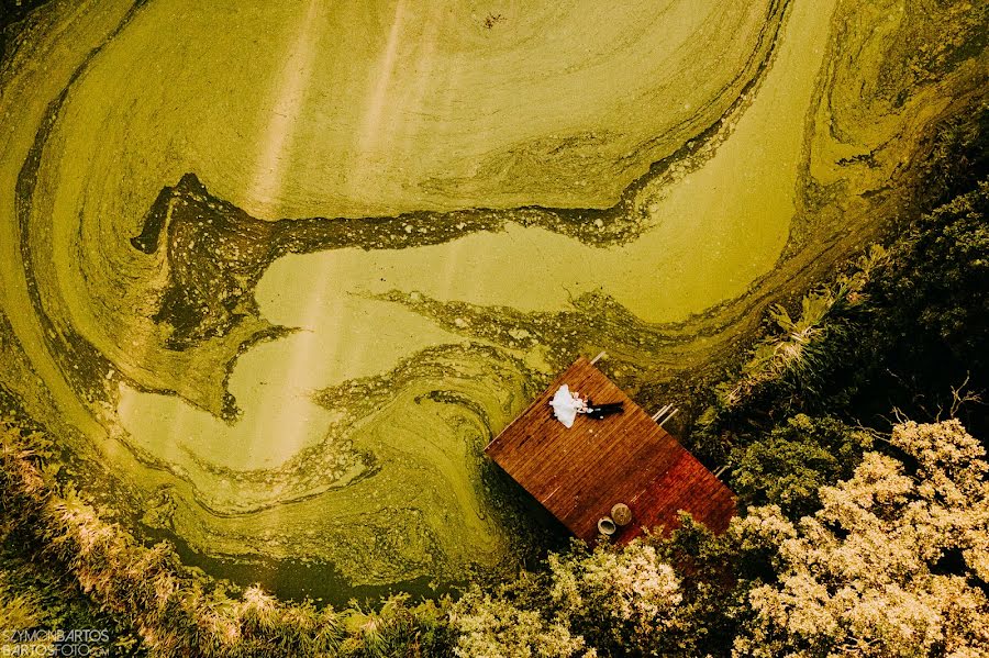 Fotografo di matrimoni Szymon Bartos (bartosfoto). Foto del 12 ottobre 2022