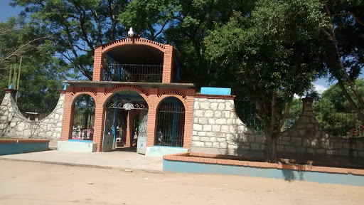 Panteón Municipal La Cienega