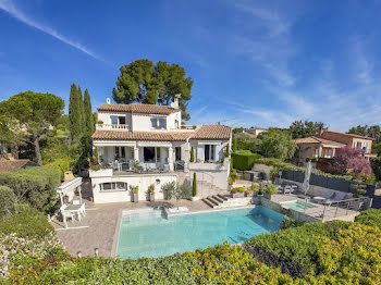 villa à La Cadière-d'Azur (83)