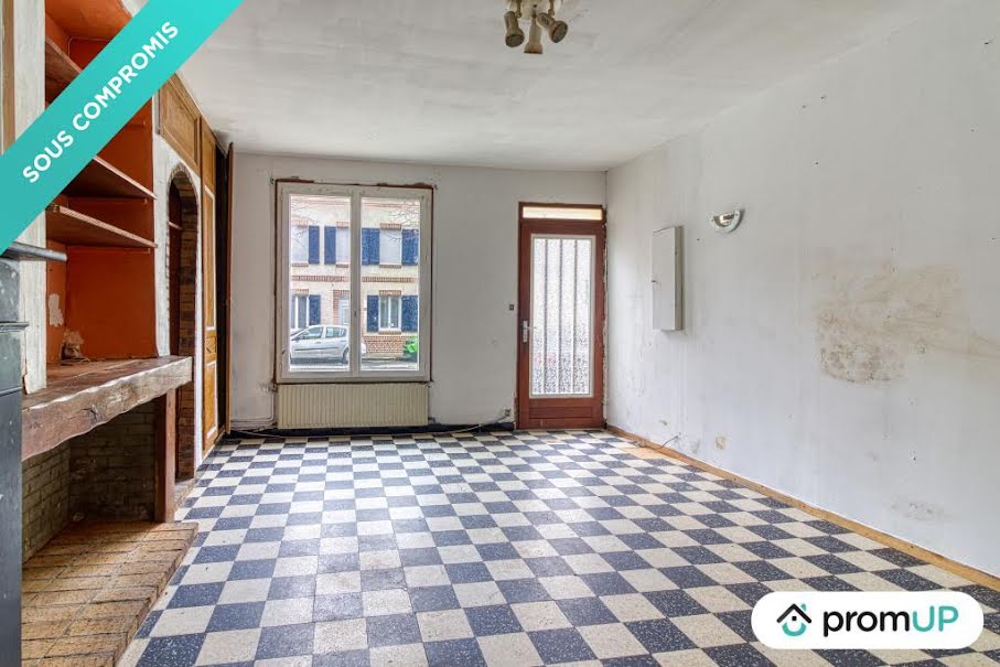 Vente maison 5 pièces 120 m² à Abbeville (80100), 84 000 €