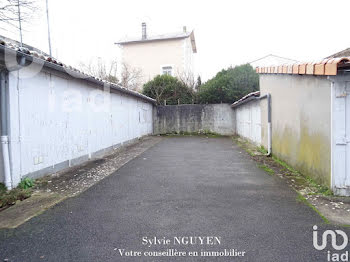 parking à Angouleme (16)