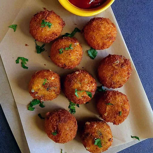 CheesE Corn Balls