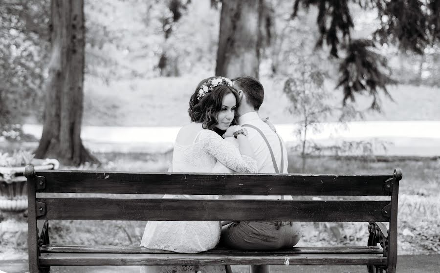 Fotógrafo de bodas Alisa Sandulovich (sandulovich). Foto del 24 de abril 2018