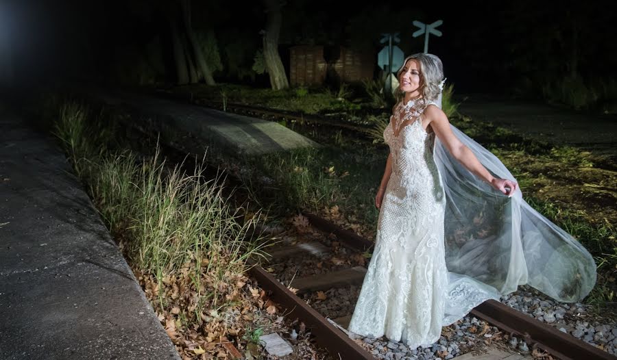 Fotógrafo de casamento Giorgos Davaroukas (davaroukas). Foto de 19 de junho 2019