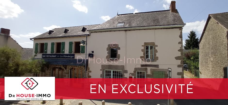 Vente maison 9 pièces 272 m² à Hambers (53160), 147 700 €