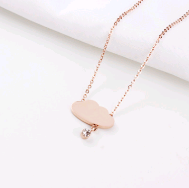 Weather series titanium steel rose gold cloud necklace female fashion personality wild clavicle chain hypoallergenic sho
