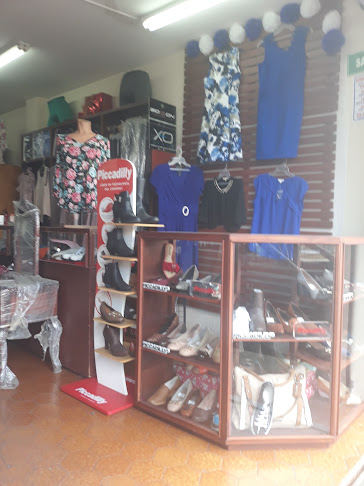 Opiniones de Piccadilly en Sangolqui - Tienda de ropa